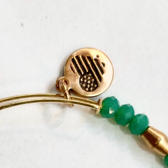 Alex & Ani Bracelet - Like New Condition! - Picture 4 of 6
